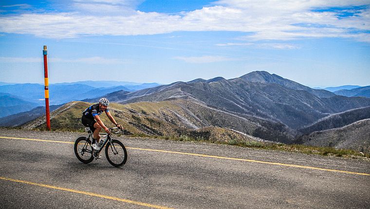 Bright cycling store